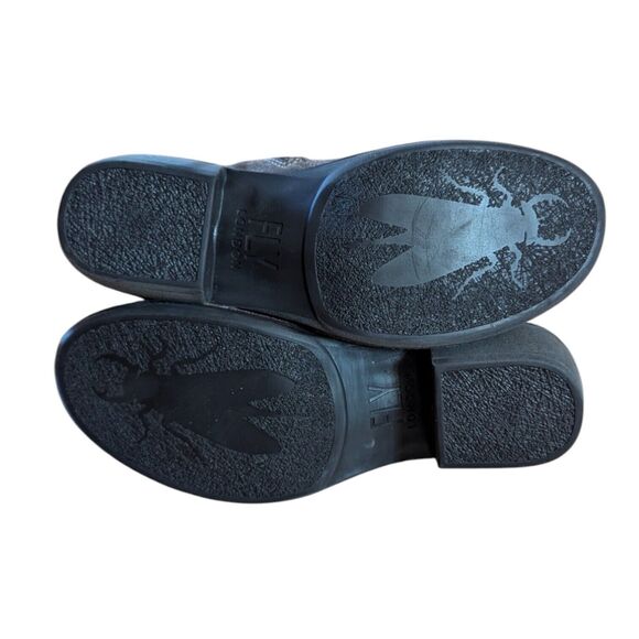 NWT Fly London EUR 39 US 8.5 9 Ankle Slouch Boot Taupe Oil Suede Boho Lagenlook - Picture 4 of 13